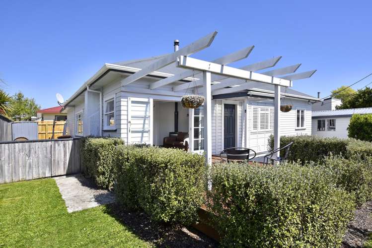 1/16 Newall Avenue_0