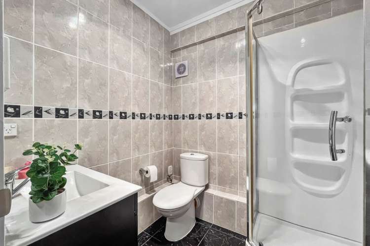 72b Onslow Avenue Epsom_14