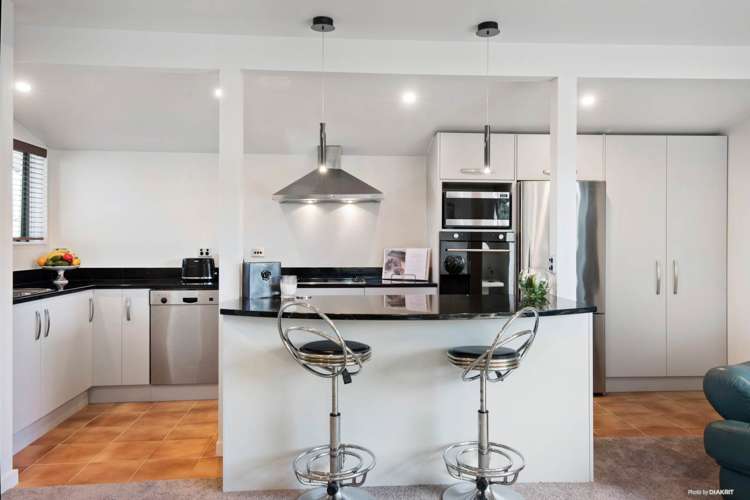 268 Glamorgan Drive Northcross_9