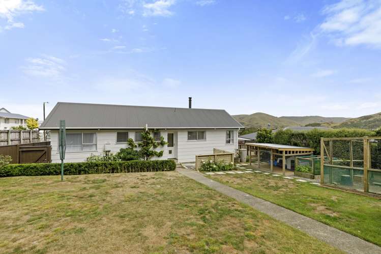 21 Invercargill Drive Kelson_15