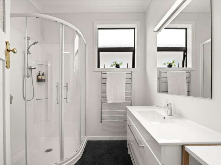 82 Albert Street Saint Clair_15