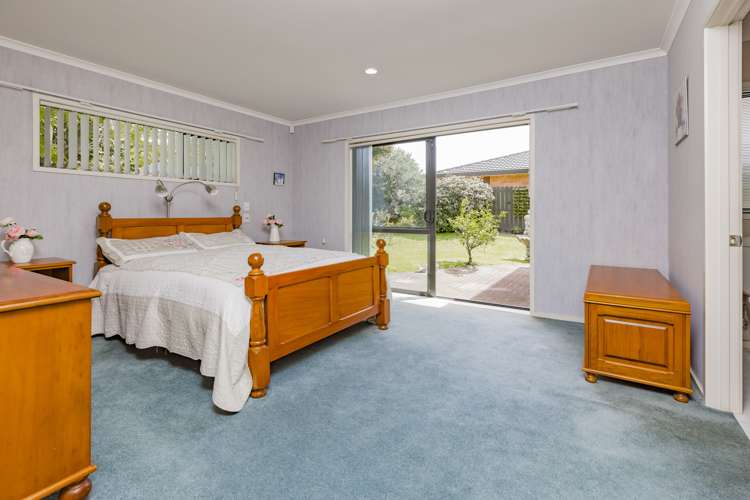 11 Norm Pellow Drive Manurewa_12