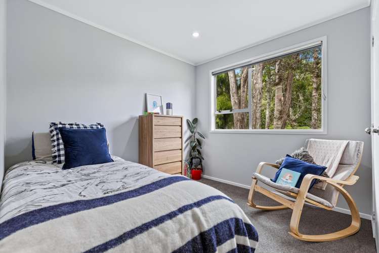 43 Onedin Place Titirangi_14