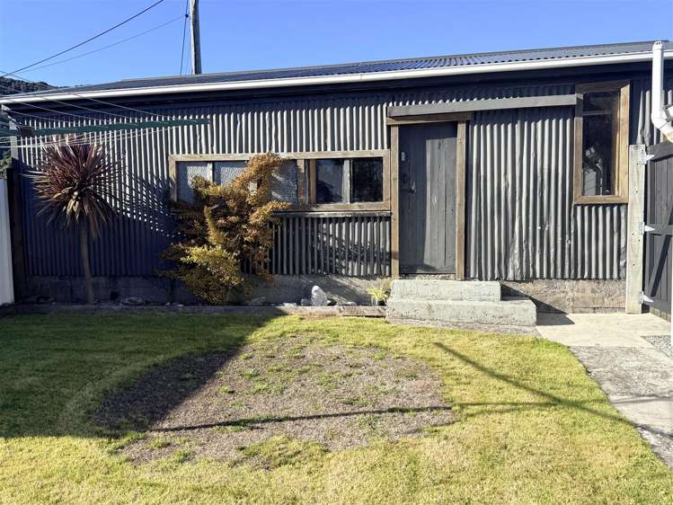 31 Fox Street Cobden_20