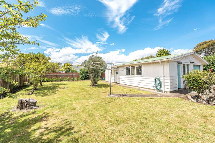 40 Exeter Crescent Springvale_19