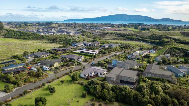 21 Ferndale Drive Waikanae_30