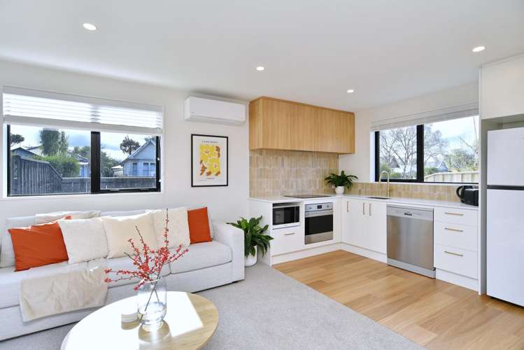 1/26 Warrington Street_4