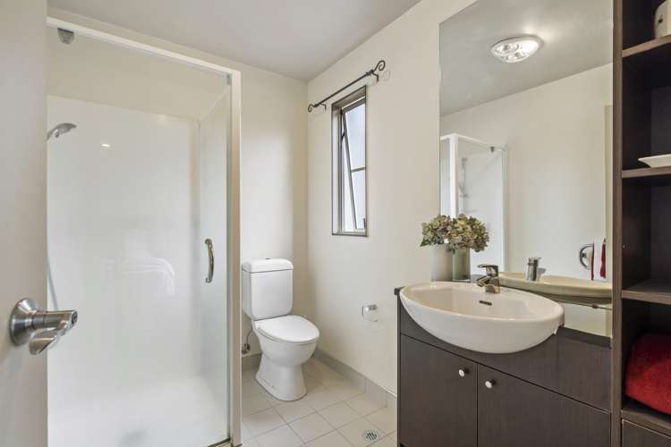 187g Great South Road Greenlane_16