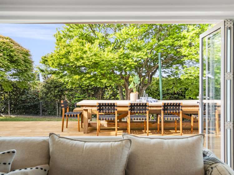 52 Western Road Bellevue_5