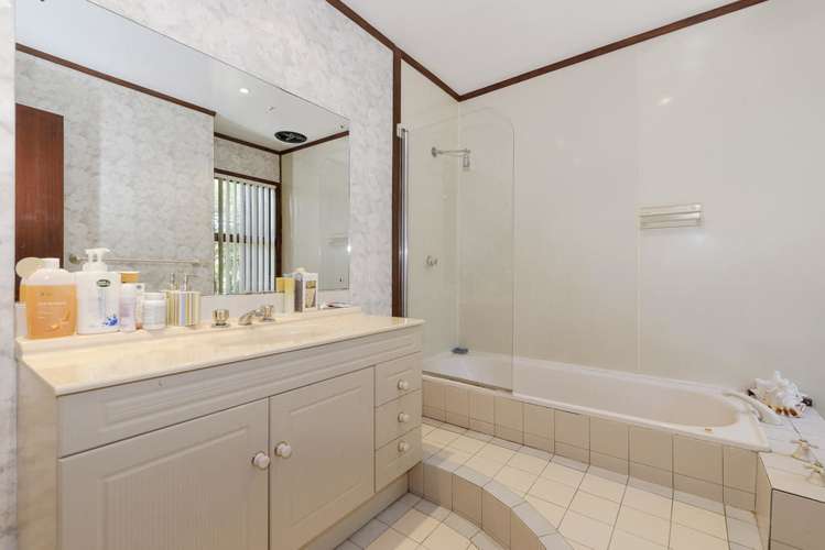 21 Wairata Place Te Atatu South_14