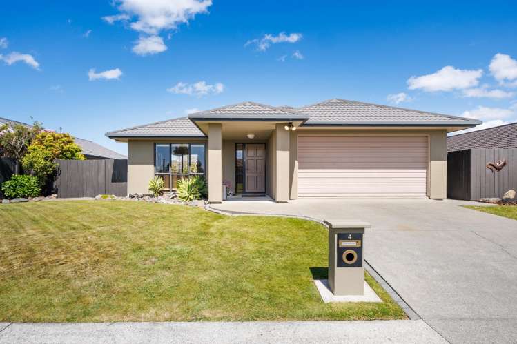 4 Meridian Grove Kelvin Grove_0