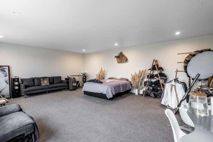 1 Christina Street Strathern_14