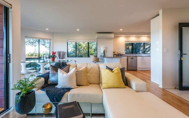 35 Junction Road Oneroa_2