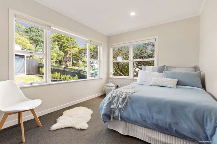 18 Marie Crescent Te Atatu South_13