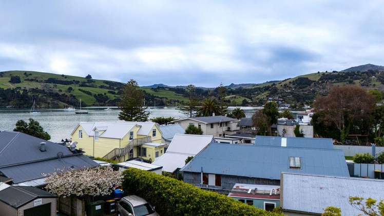 5H Church Street Akaroa_4