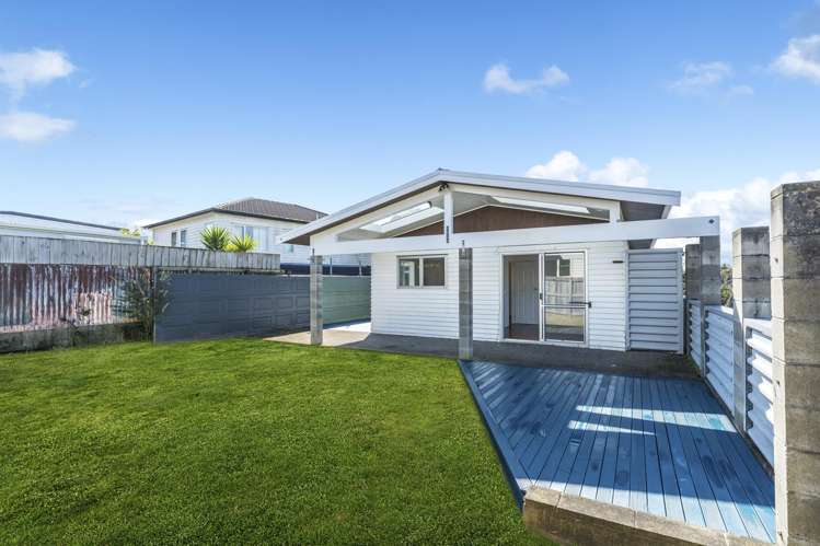 3 Spargo Road Massey_24