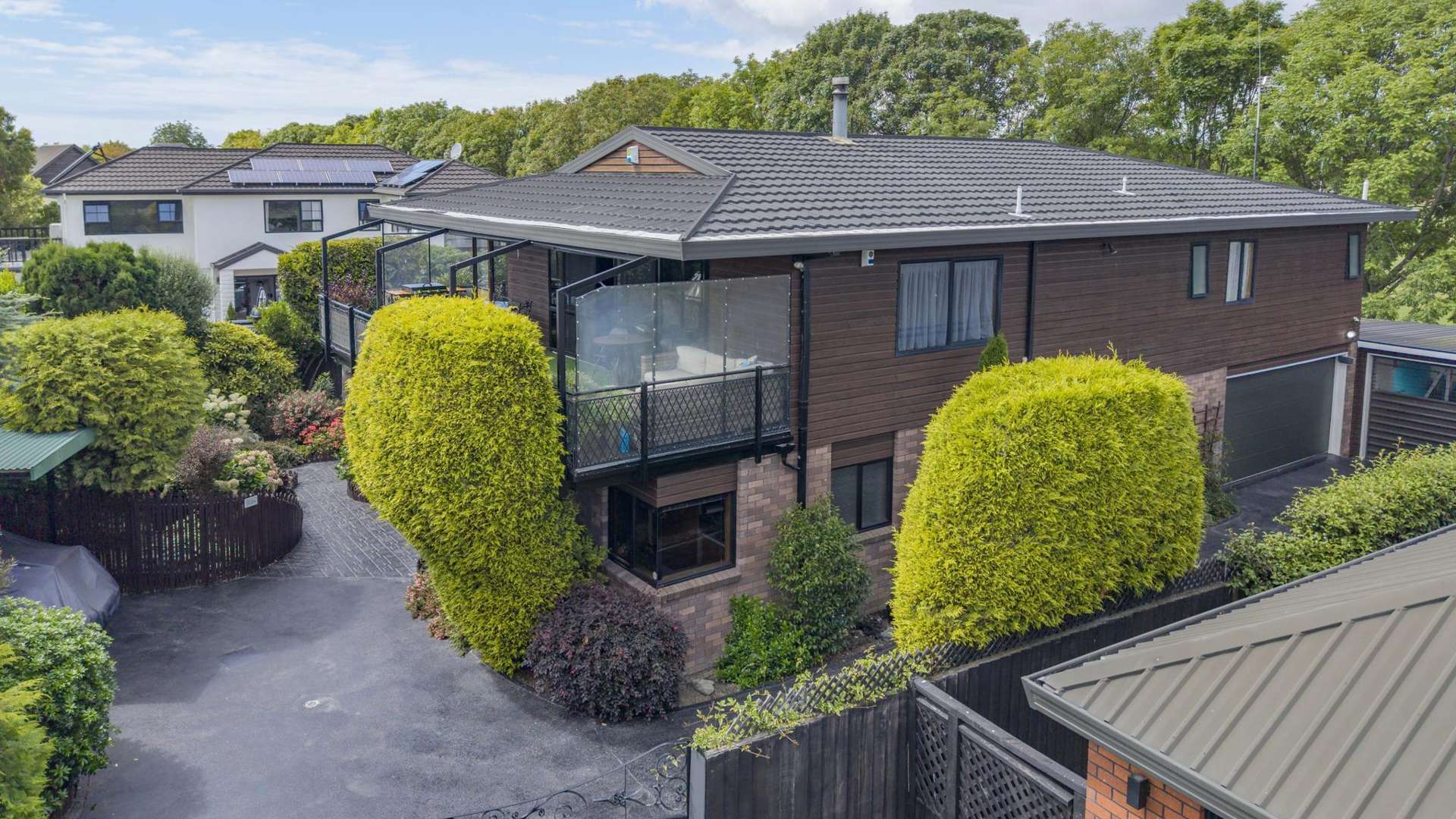 80 Regency Crescent Redwood_0