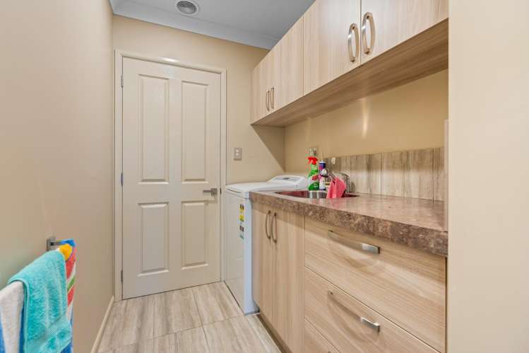 45 Whitehaven Street Lawrence_16