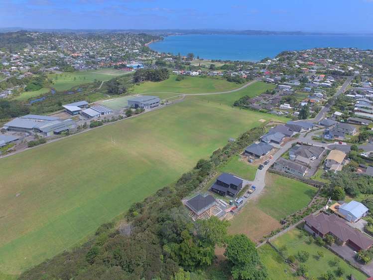 6 Waititiro Rise Stanmore Bay_5