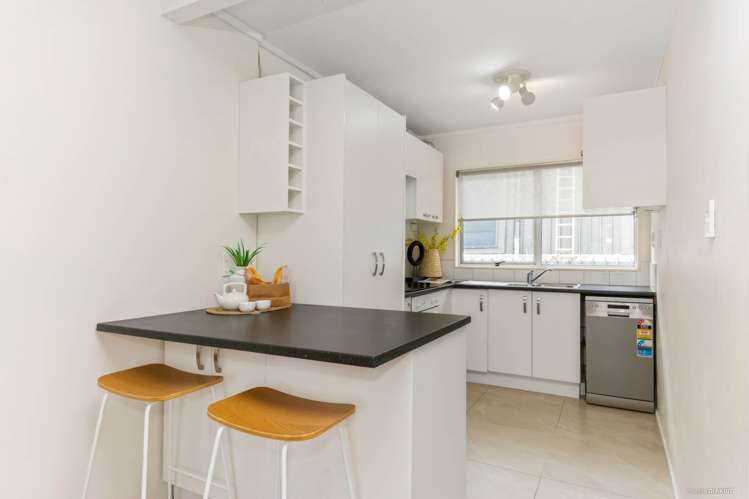 8/41 Anzac Road Browns Bay_6