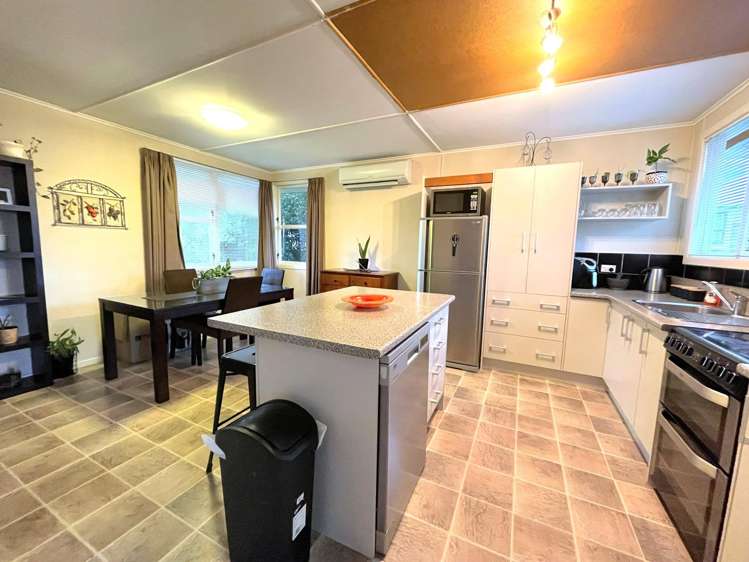 16 Korimako Place Tokoroa_2