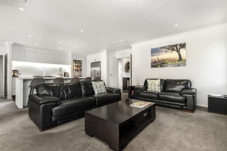 59 Sunningdale Street Wattle Downs_4