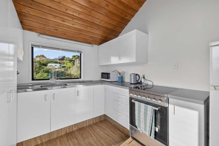 38 Emerson Crescent Diamond Harbour_14