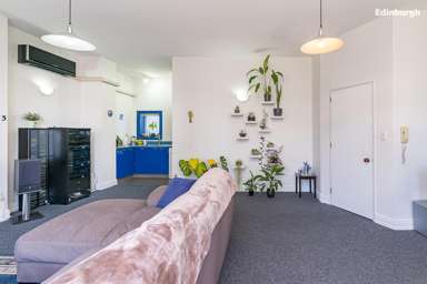 2/31 Dowling Street_2