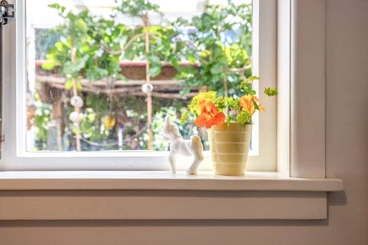 24 The Esplanade Oneroa_22