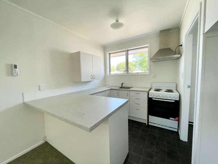 2/68 Ruawai Road Mt Wellington_1