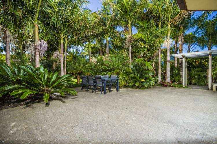 8 Oscar Road Greenhithe_47