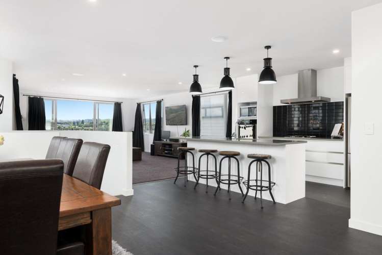 12 Gyle Place Pyes Pa_5