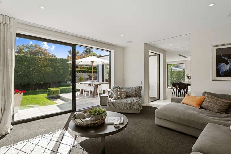 73 Rugby Street Merivale_17