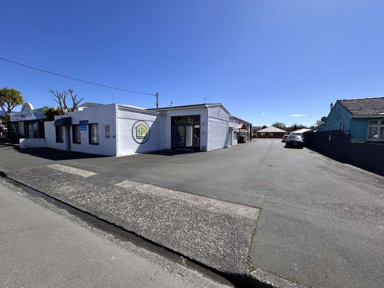 Unit 2/27 Factory Road Mosgiel_7