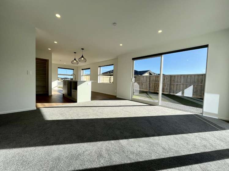 11 Scots Drive 11103_1