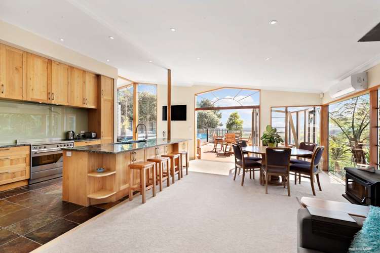 272 Redoubt Road Totara Park_2