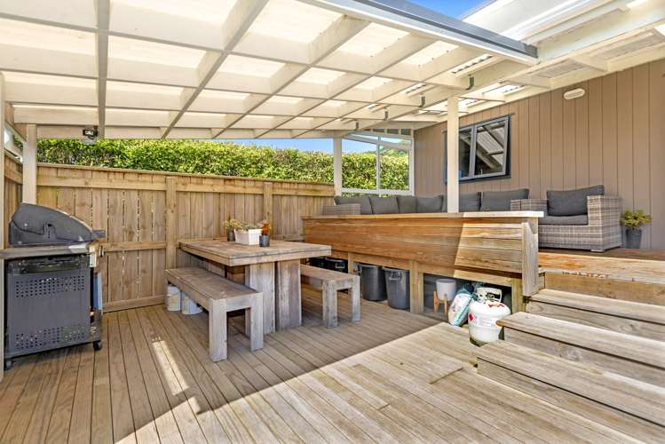 10 Puka Place Mahia_13