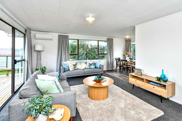 6 Leaming Place Clarks Beach_3