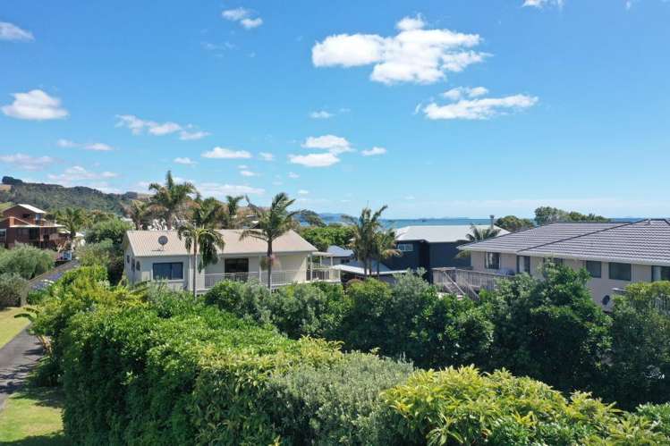 16 Moray Place Whiritoa_2