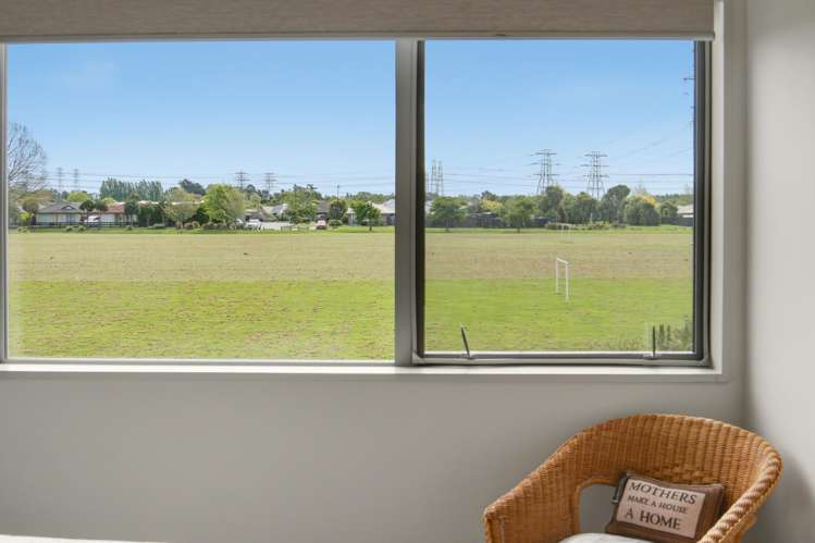 32 Menin Gate Crescent Broomfield_11
