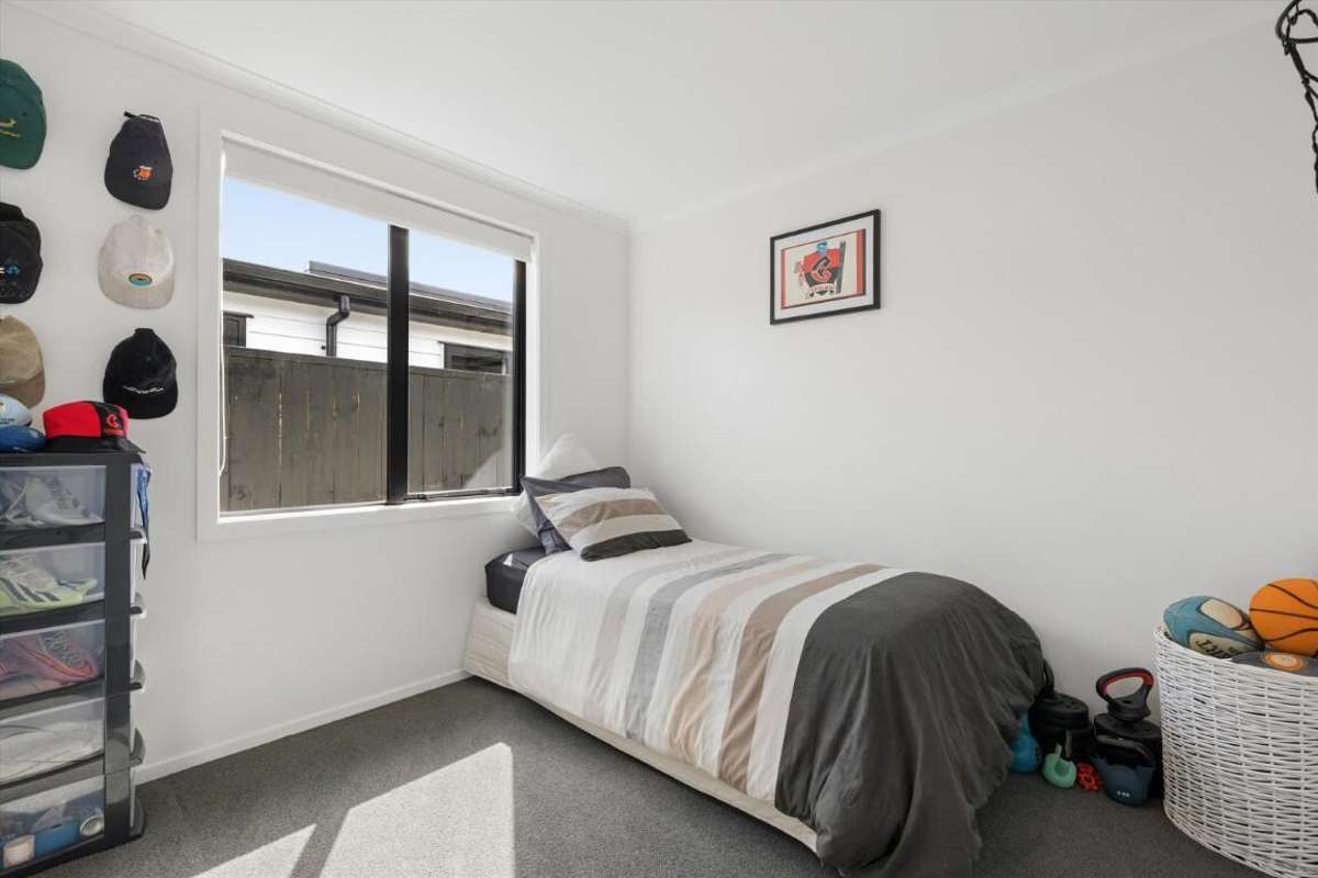 12 Huriana Crescent_4