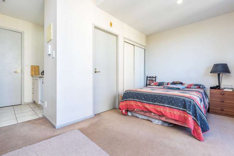 3J/14 Waterloo Quadrant Auckland Central_6