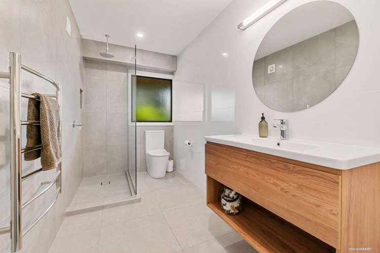 133 Sandspit Road Cockle Bay_11