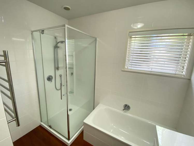 7 Maugham Drive Bucklands Beach_14