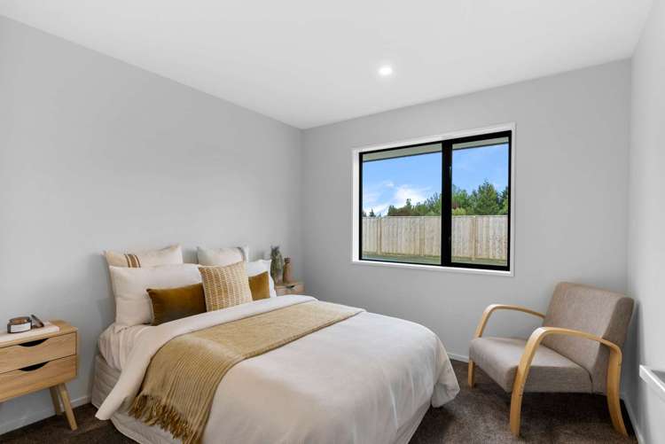 1 Harrier Place Amberley_14