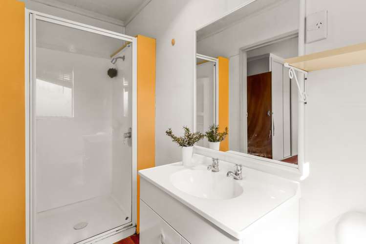 66 Middle Road Havelock North_7