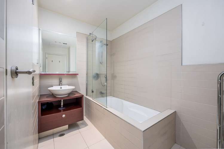 509/2 Beach Road Auckland Central_14