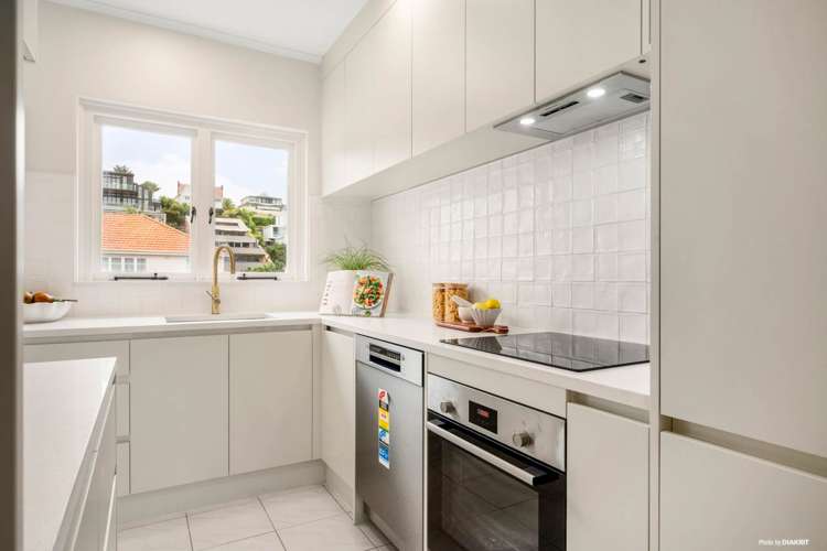 4/105 Tamaki Drive Mission Bay_16