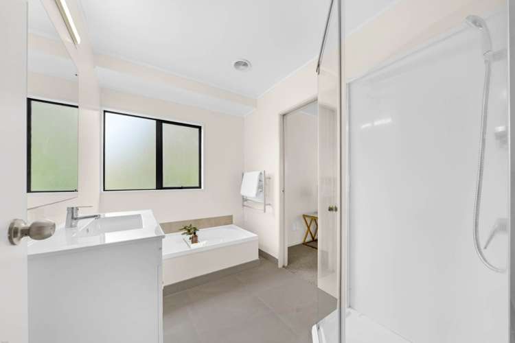 2/30 Abbotts Way Remuera_17