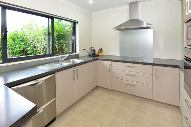 1 Barwick Place Stanmore Bay_3